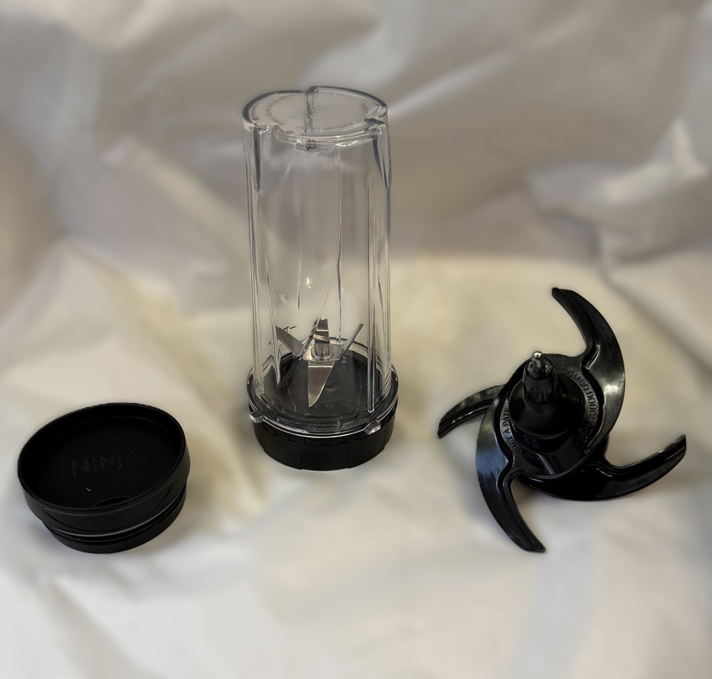 Ninja Mega Kitchen System Blender Food Processor 1500 Watts 72 oz Pitcher 8 Cup