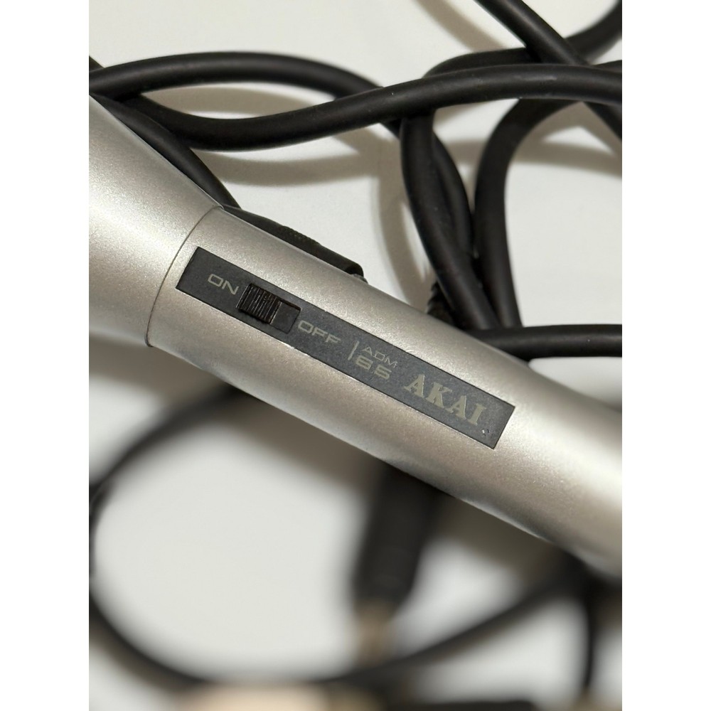 Vintage AKAI ADM-40 Dynamic Microphone