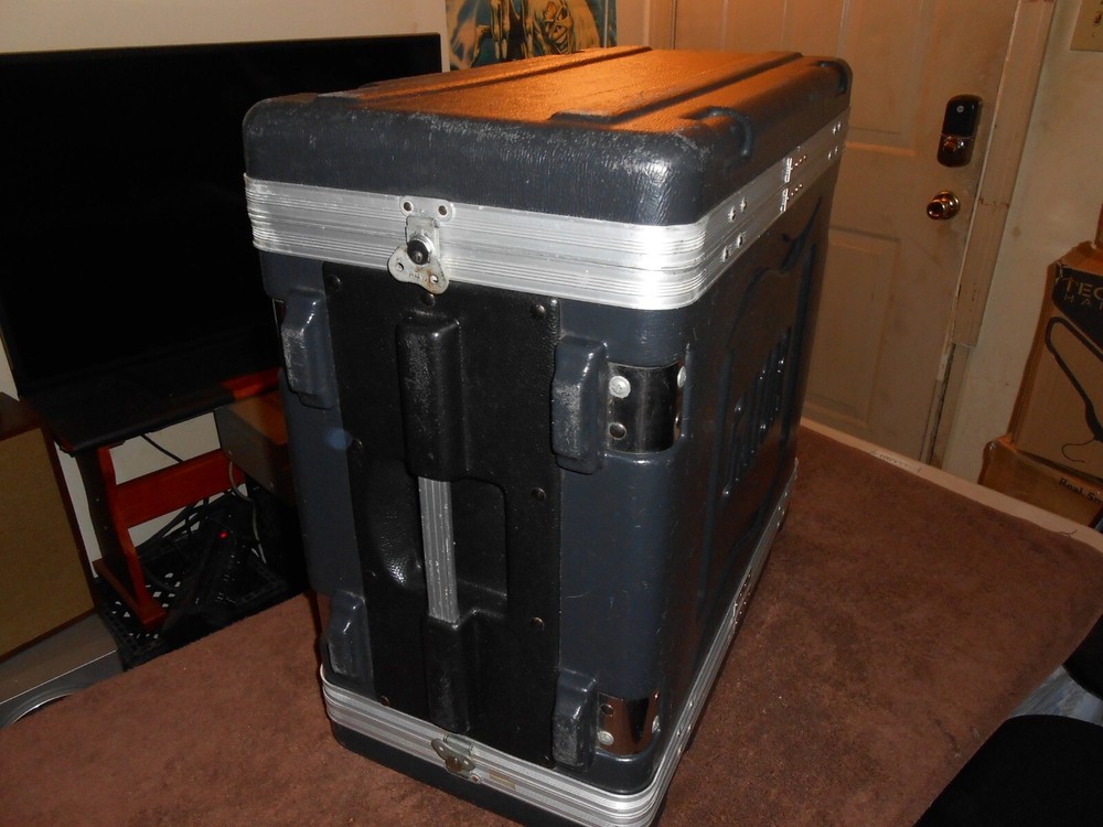 Gator G-SHOCK 4L Shockmount 4U Rack Case