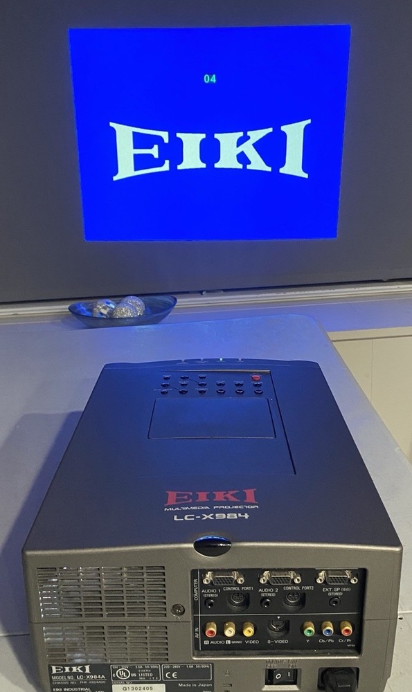 Eiki LC-X984 Digital Multimedia LCD Projector
