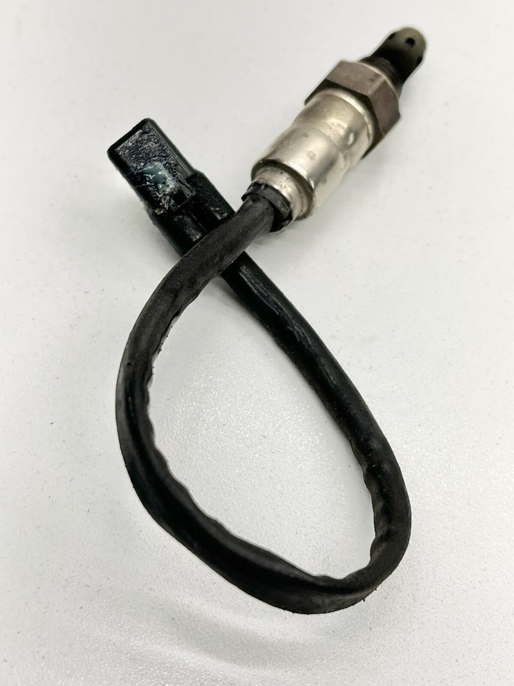 2025 TRIUMPH DAYTONA 660 OEM Exhaust O2 Oxygen Sensor