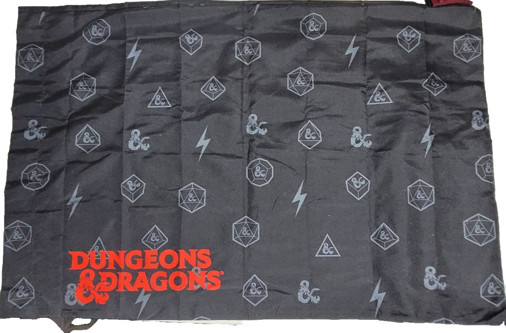 Dungeons & Dragons Pillowcase (lighly used)
