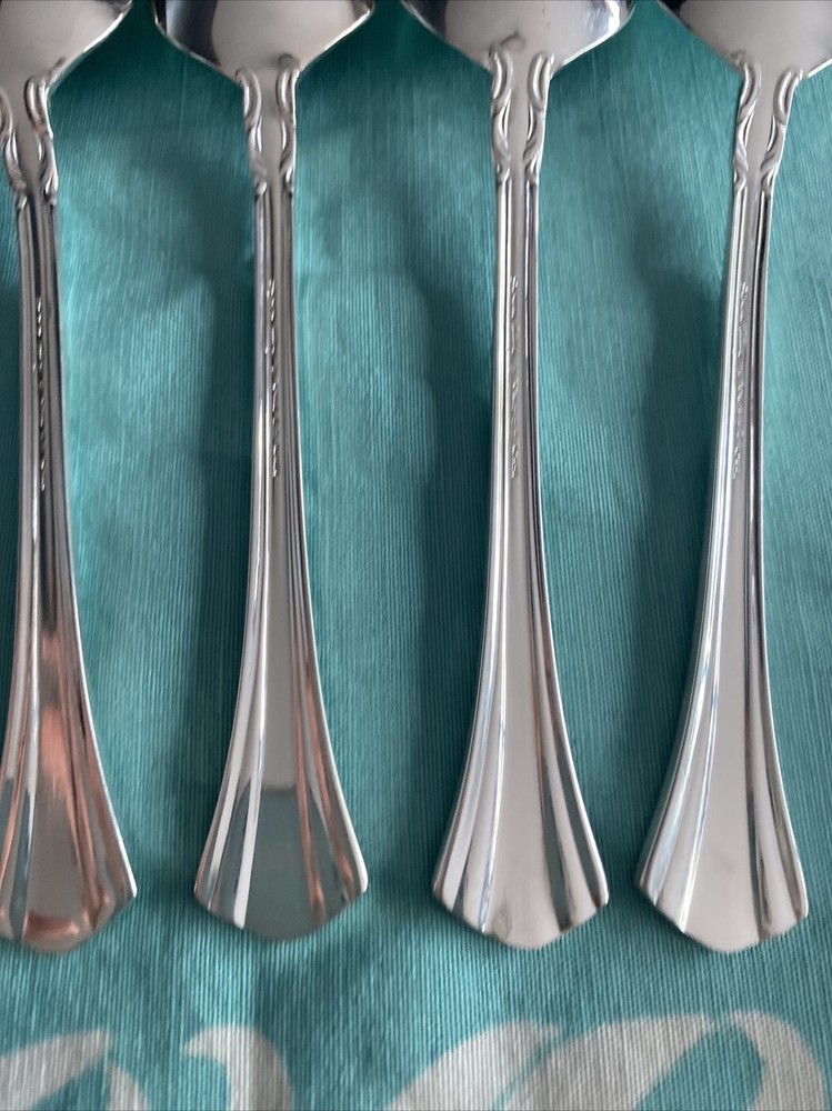4 Towle Aristocrat Silverplate EP Supreme flatware place settings dinner spoons