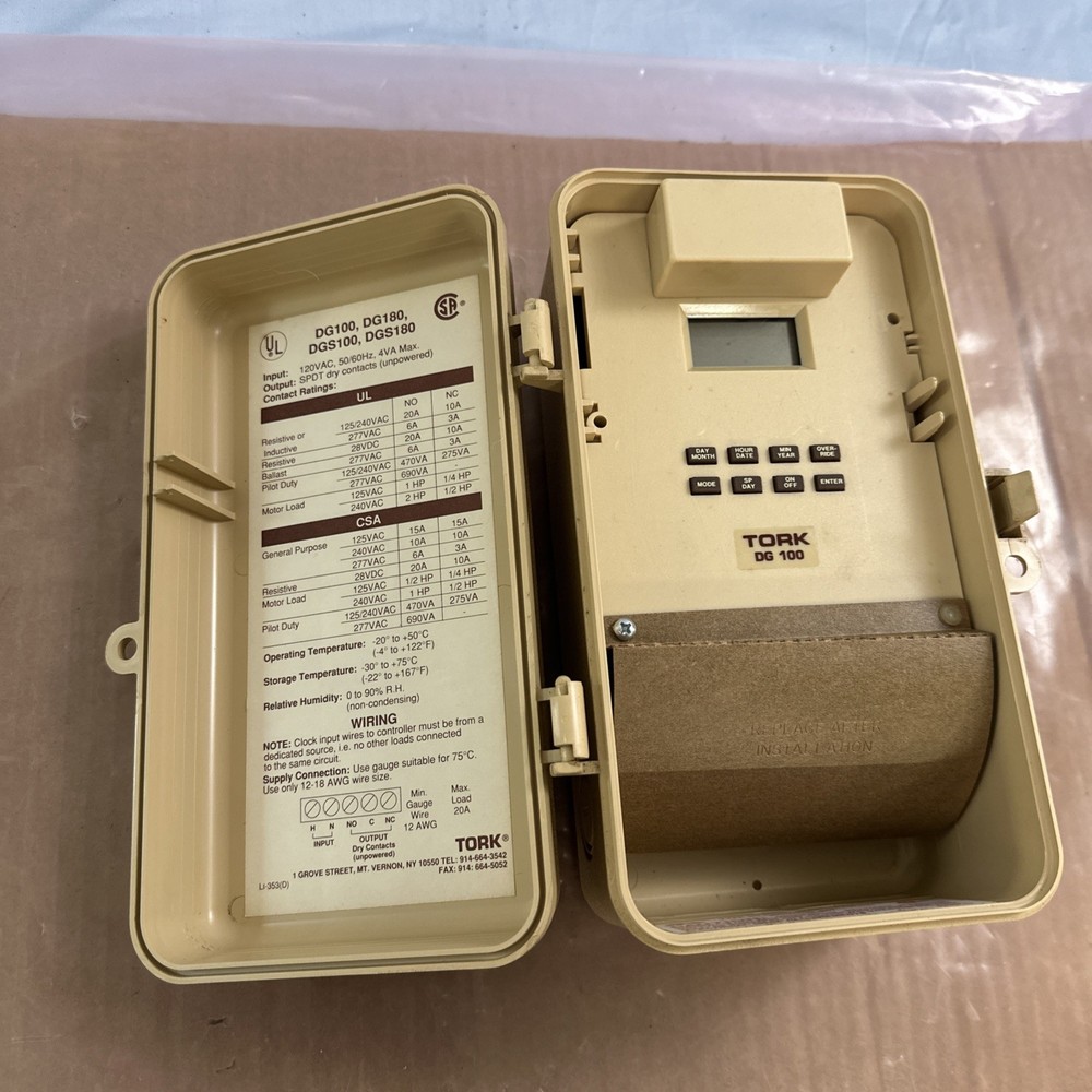 Tork DG100 One Channel Time Switch Control 7 Day Scheduling Timer New Open Box