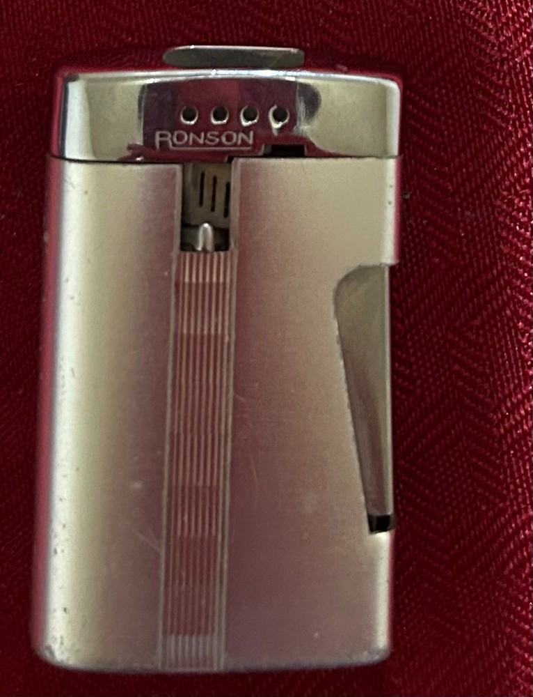 Ventage Ronson Veraflame Comet 500 Cigarette Lighter & Bentley Cigarette Lighter