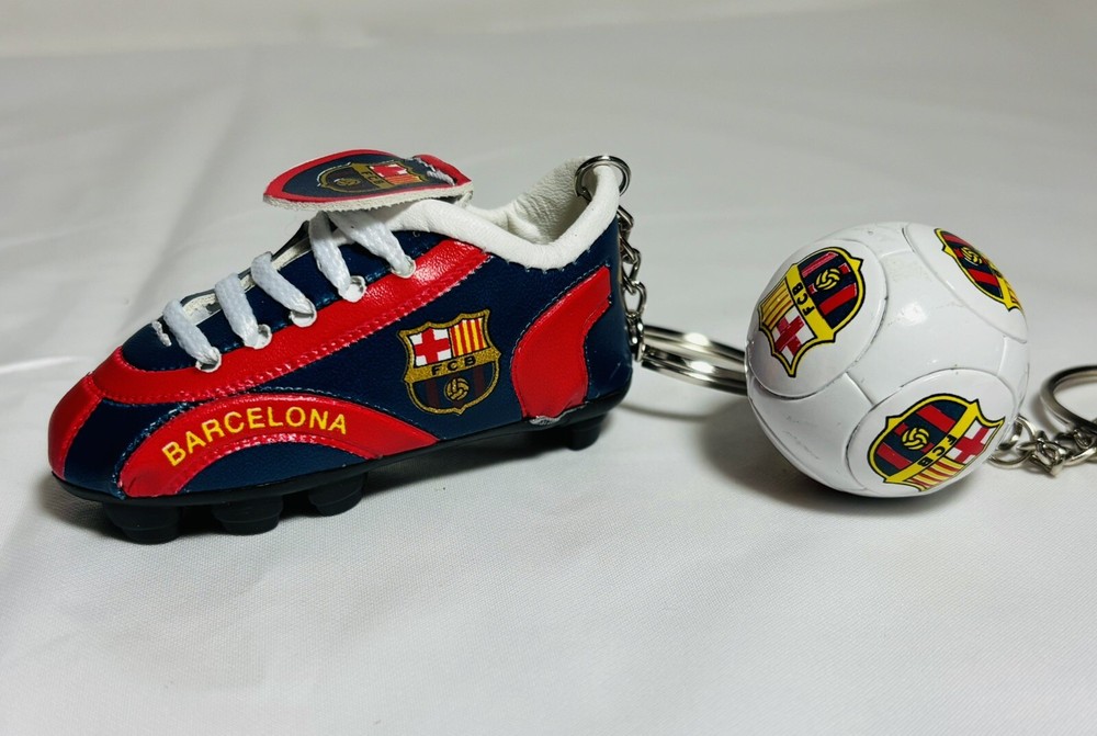 FC Barcelona keychains Cleat And Ball