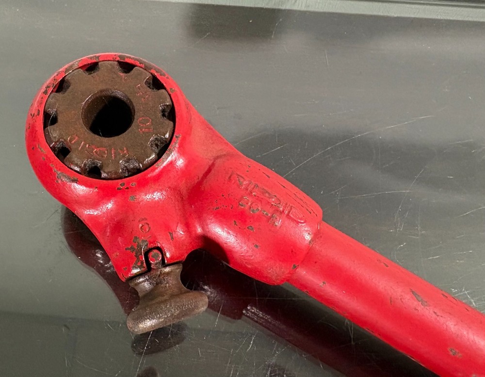 Rigid 00-R Ratcheting Pipe Threader with 3/8" Die Head & 14" Handle