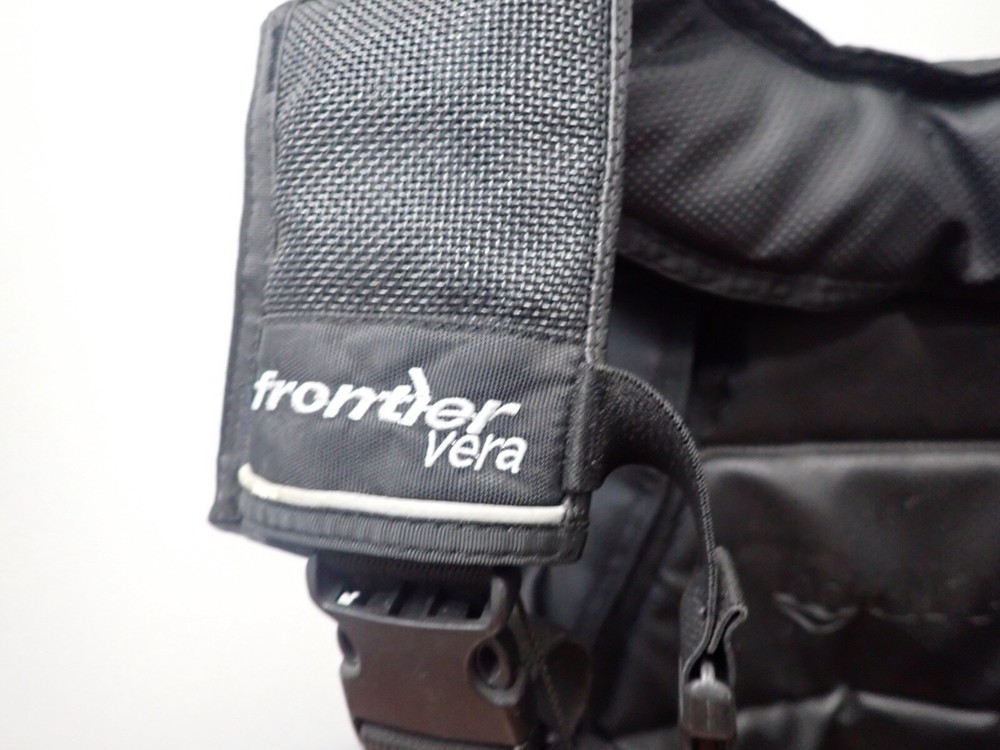 Mares Frontier Vera Womens BCD Medium Used