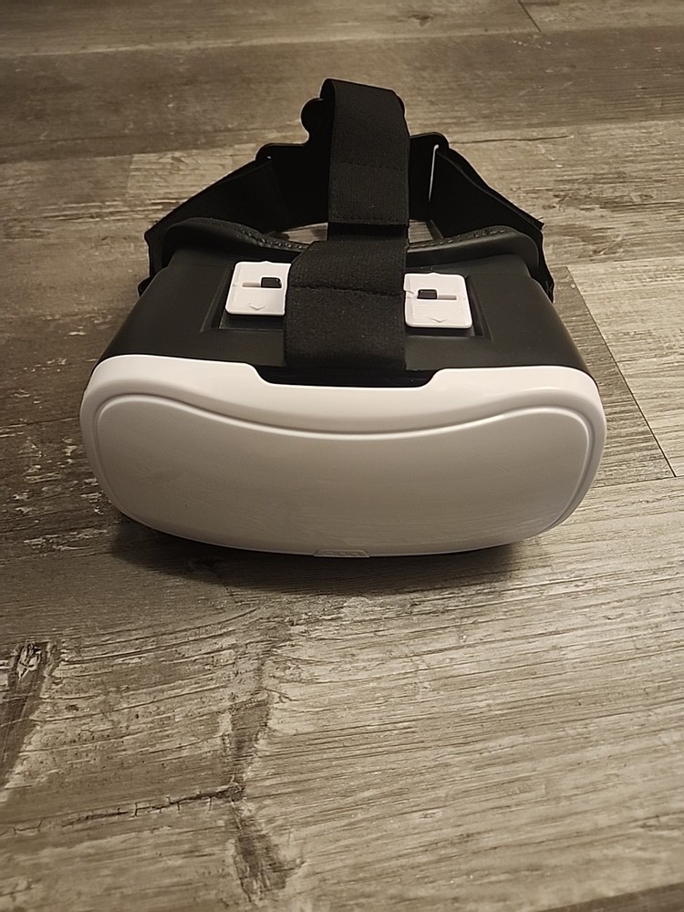 onn. Virtual Reality Smartphone Headset – VR Viewer – Works w/ iPhone & Android