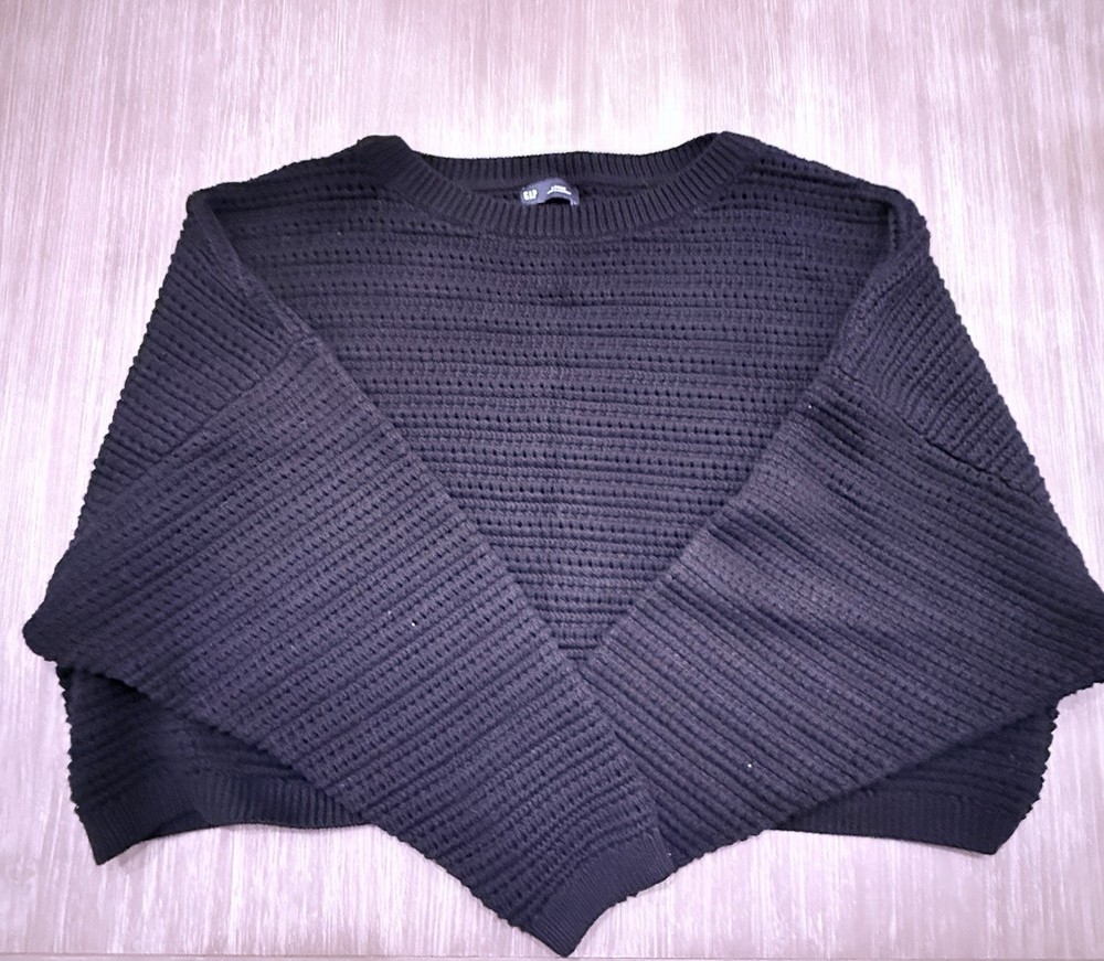 Ladies Black Gap Sweater Size Large