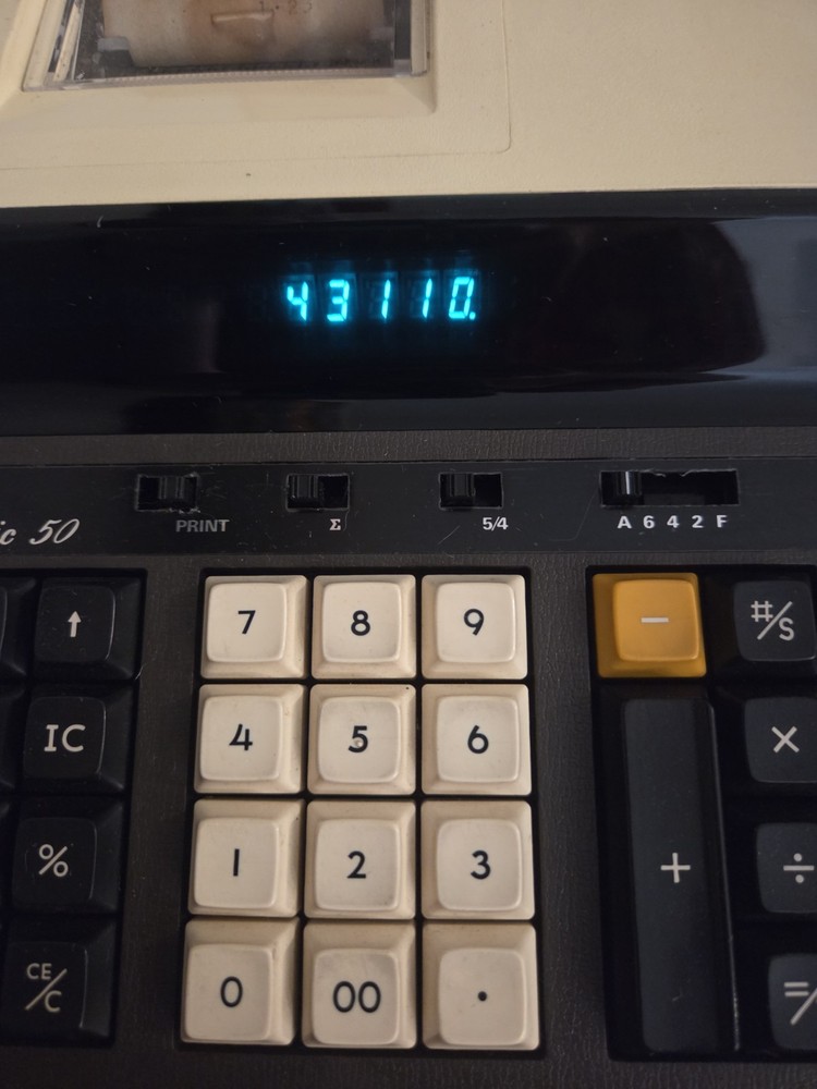 Vintage Unitrex Classic 50 Calculator (tested & operational)