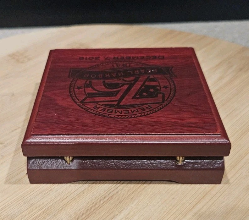 Remember 75 Years Pearl Harbor Two-Sided Painted Commemorative Coin with Case
