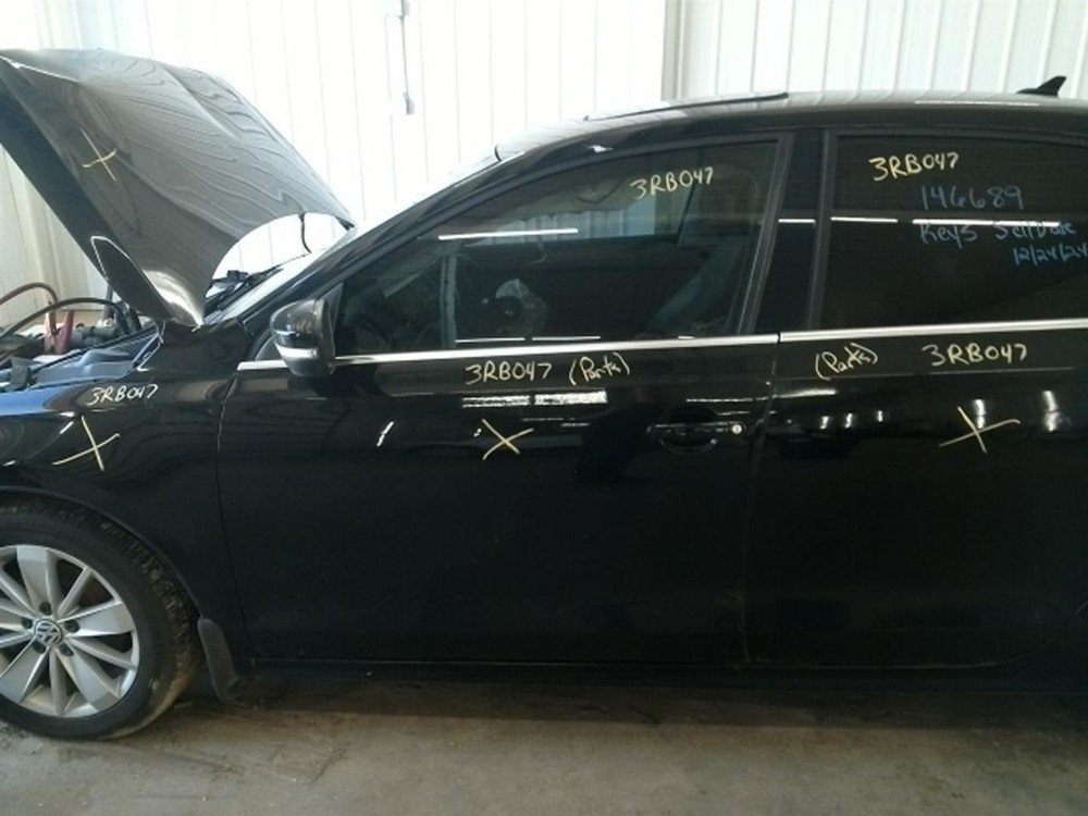 JETTA 2015 Antenna 104810889