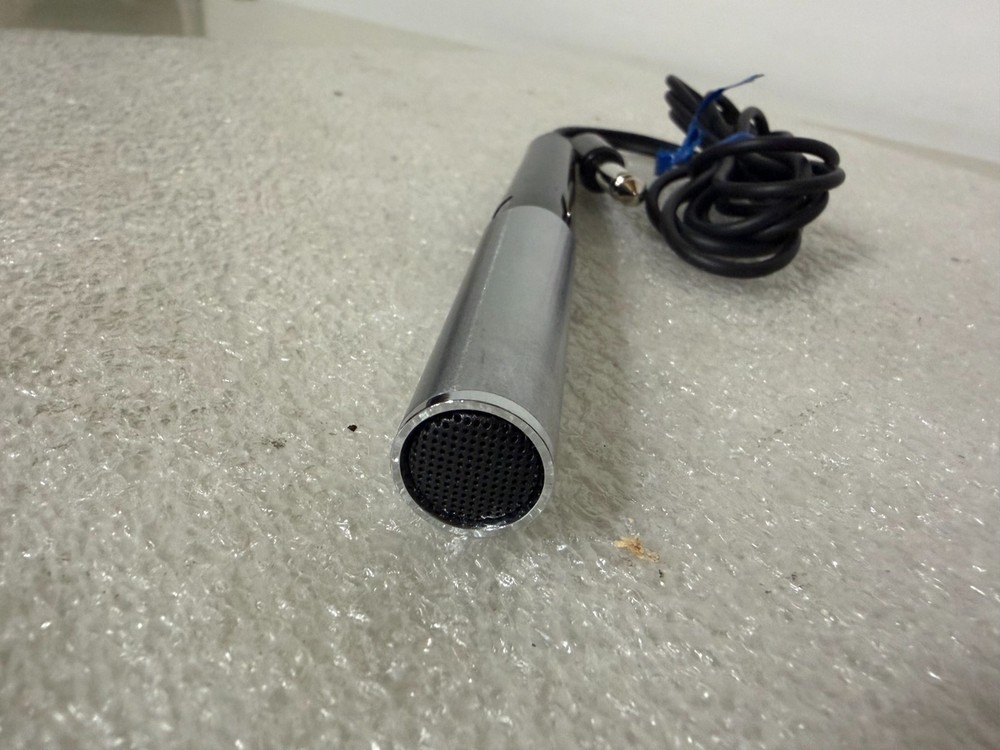 Vintage Realistic MC-1000 Dynamic Microphone Hi-Fi Thin Mic