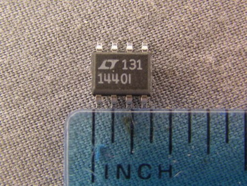 12 Linear LTC1440IS8 Single/ Dual Comparator ICs