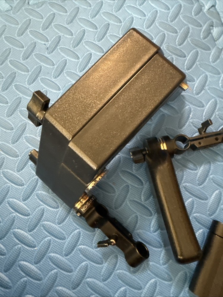 Cavision Shoulder Pad System With Dual Handgrips