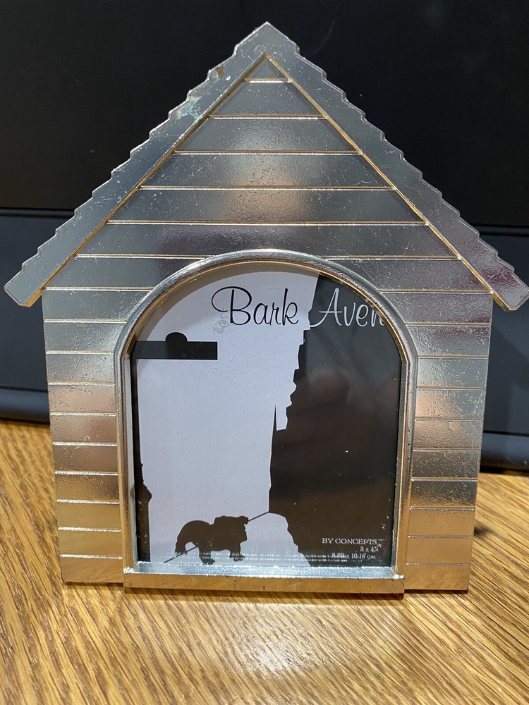Dog House Photo Frame-New