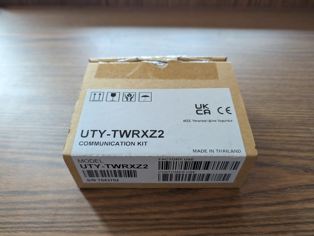 FUJITSU UTY-TWRXZ2 New in Box, Interface Communication Kit