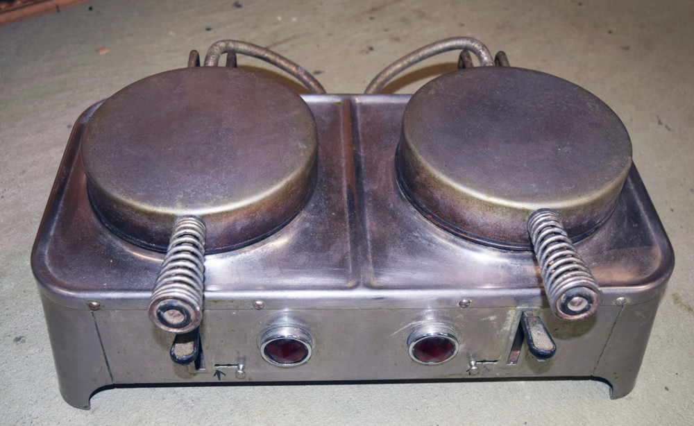 Vintage 1930s Strite Double Waffle Maker