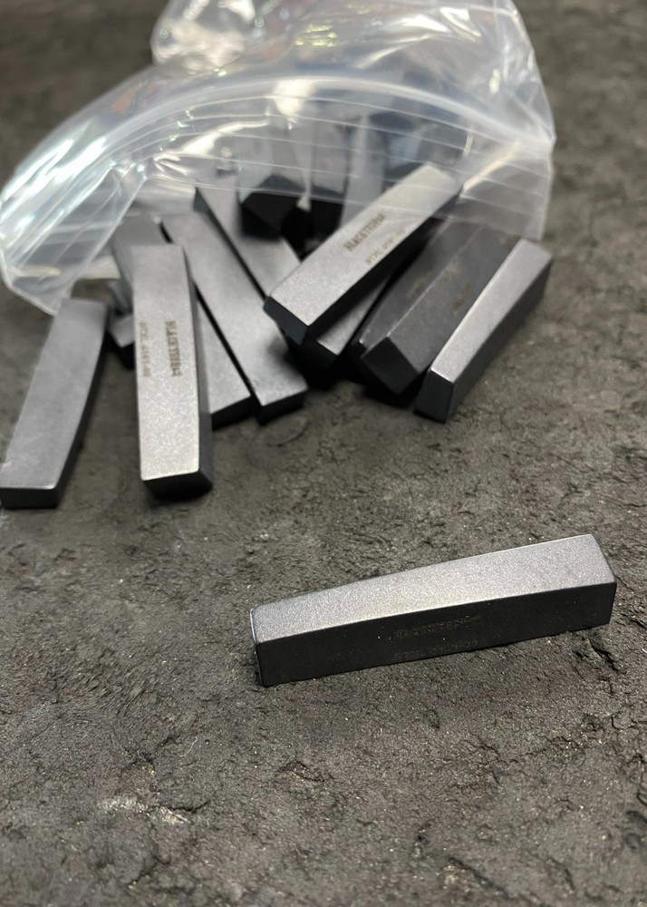 Parker Guitar Graph Tech Nut - original design & unslotted blank