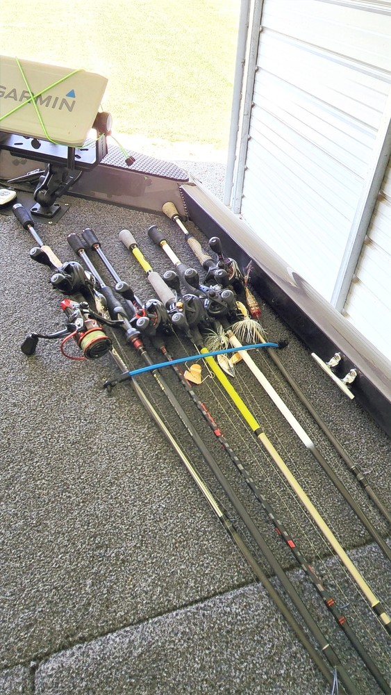 GF Outdoors Boat Rod Tie Downs