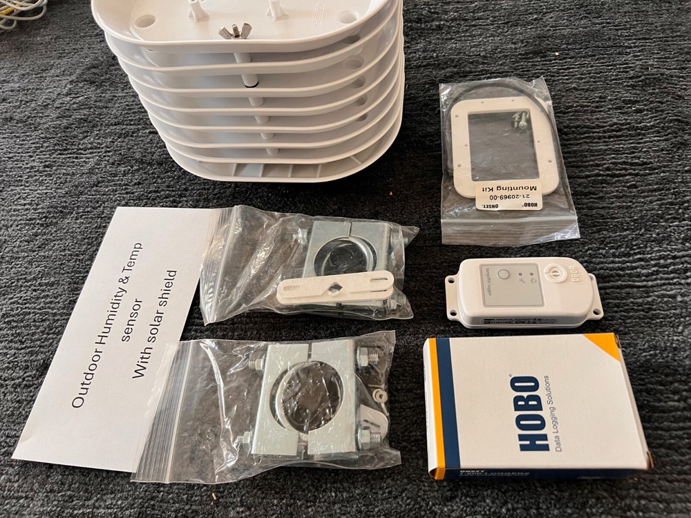 Energy Management: ONSET DATA LOGGERS, excellent condition.