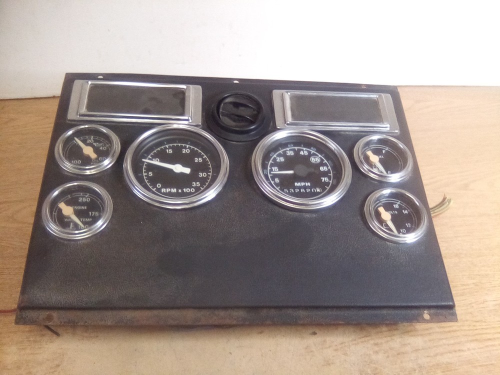 1990 Sterling Instrument Cluster
