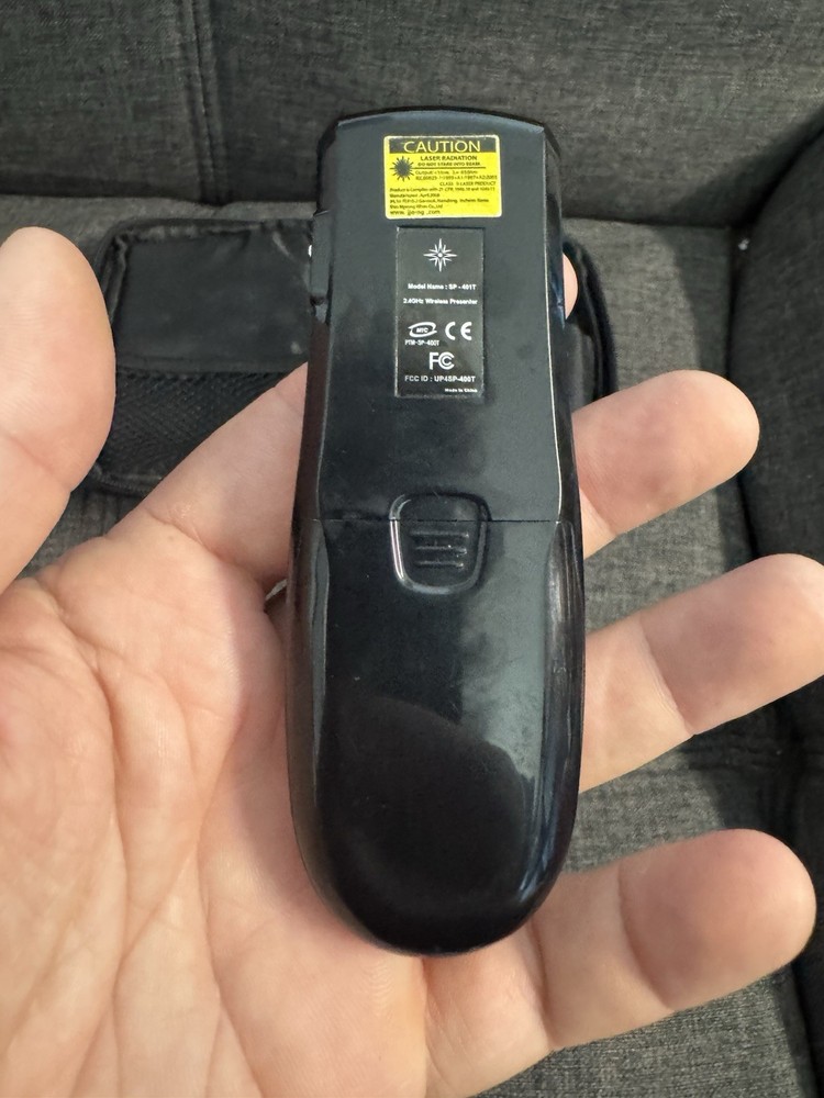 Satechi Smart Pointer Pro SP401T Chrome 2.4Ghz Wireless Presenter Remote