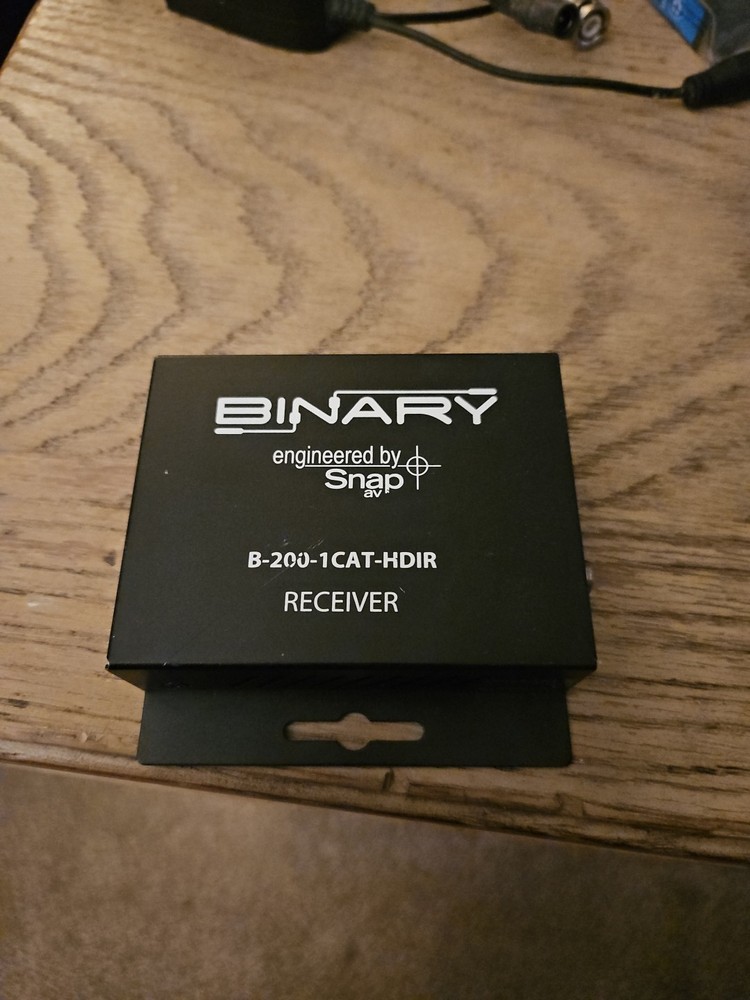 Binary B-320 1CAT- HDIR Receiver with Power Supply and IR Cord