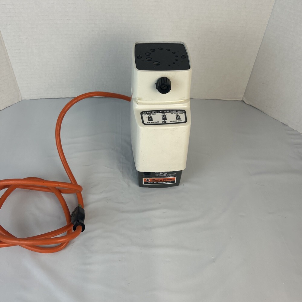 VINTAGE BLACK & DECKER DRILL BIT SHARPENER 7980/9080