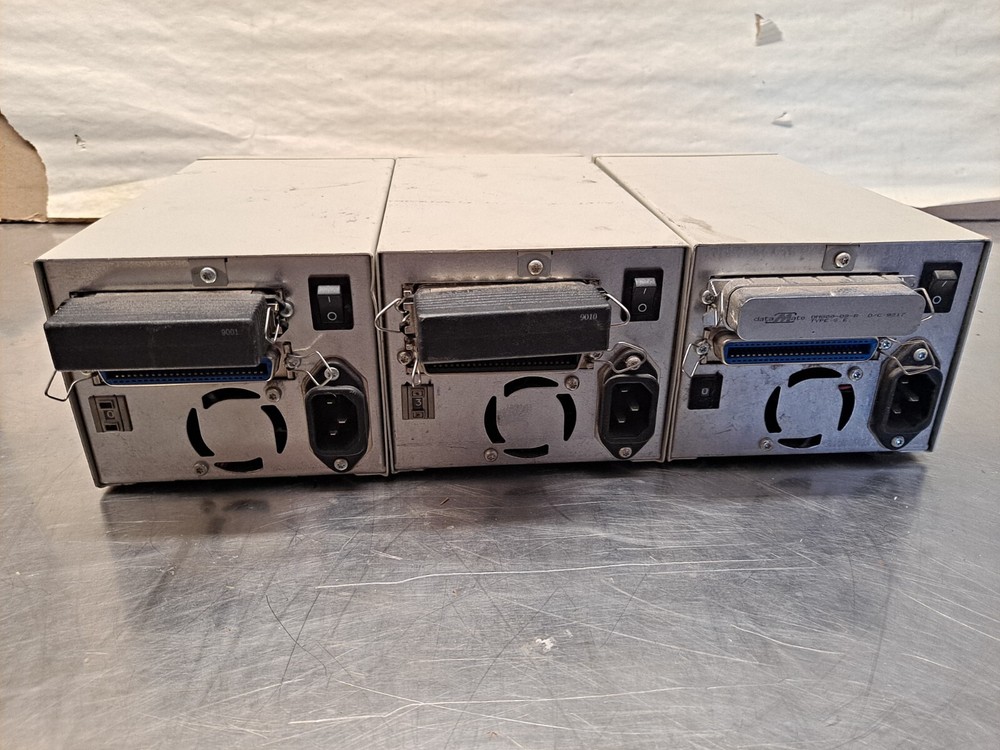 LOT 3 HP 6400 SCSI Drive External Streamers (2) 2000 DAT and (1) 4000DC UNTESTED