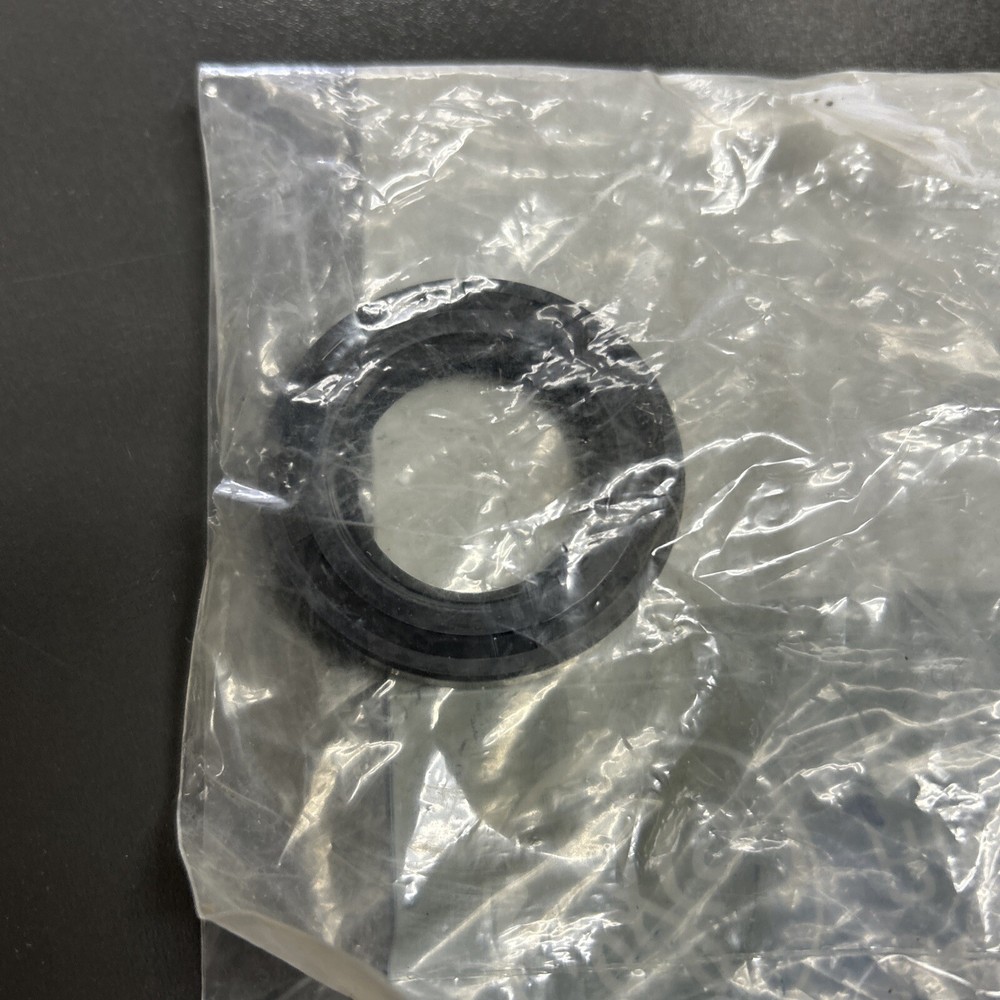 GE WH8X281 TRANSMISSION BOTTOM SEAL (G3A)