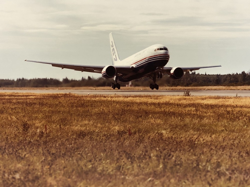 Vintage LARGE PHOTO - Boeing 767 On Runway