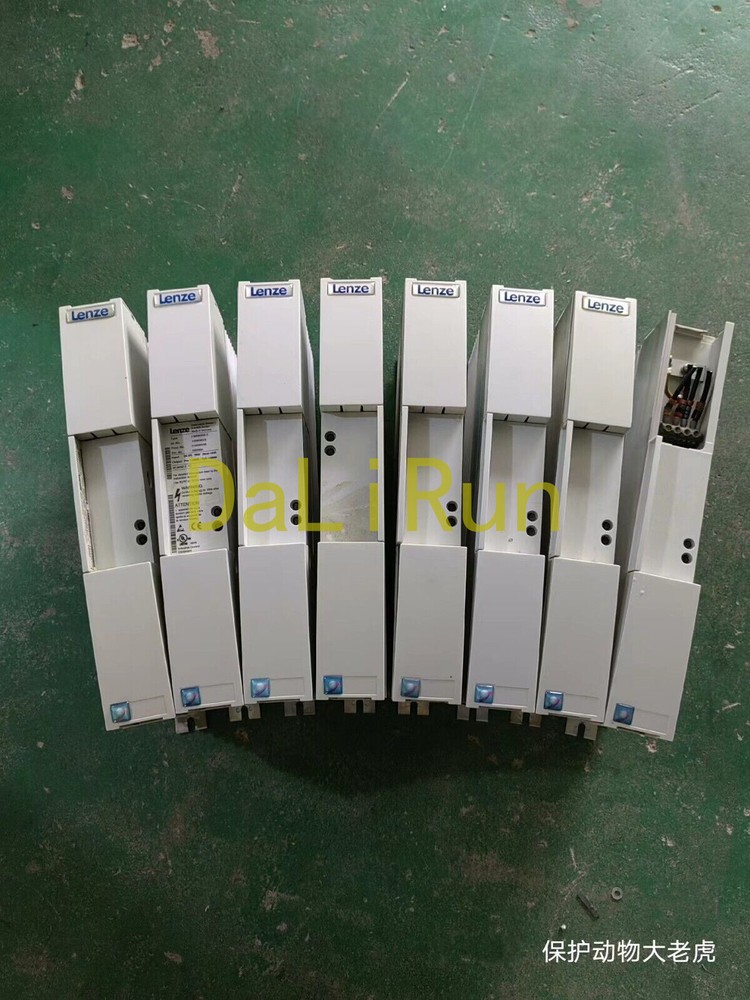 1PCS Lenze EMB9352-E USED