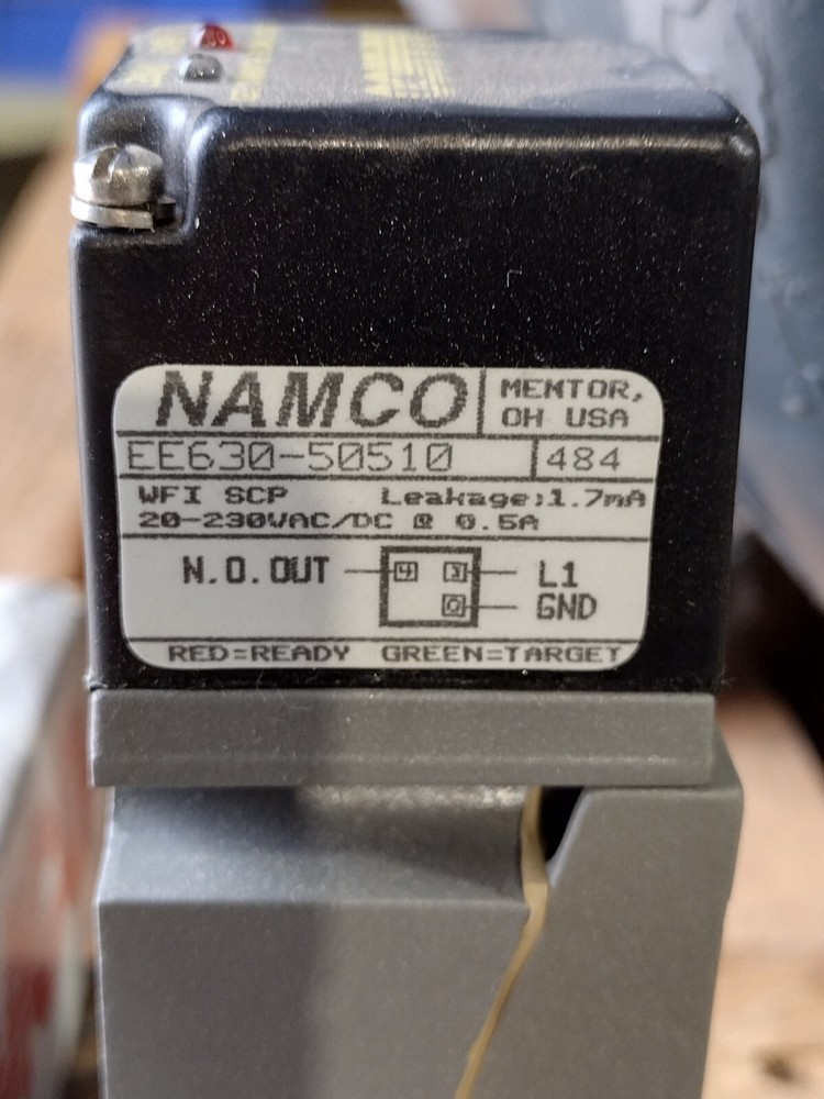 EE630-50510 MICROSWITCH PROXIMITY LIMIT SWITCH BASE new in box