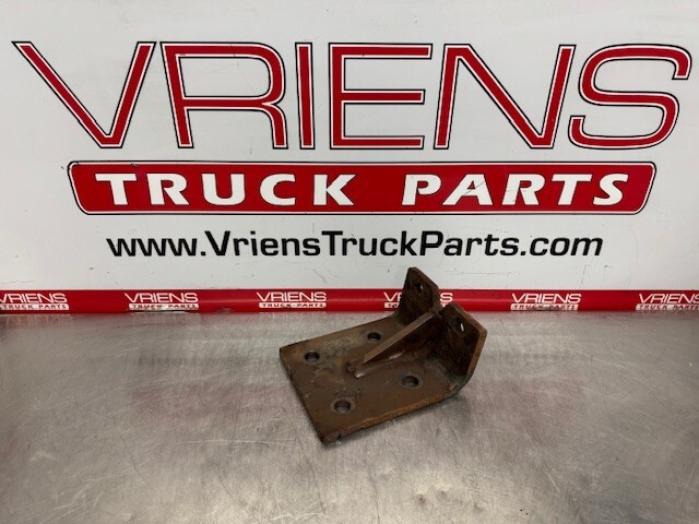 PETERBILT 05-20010R BRACKET-MOUNTING REAR ENGINE