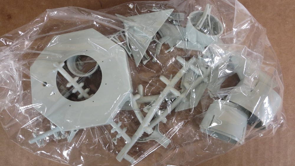 Glencoe Models No. 05908 3 Stage Ferry Rocket 1:288 Scale MOS 3-21