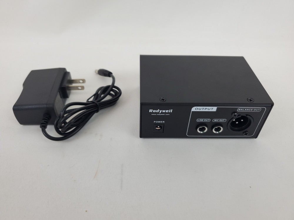 Microphone Preamp Mic Gain Booster with 2 Input Max 75db Gain 48V Phantom Power