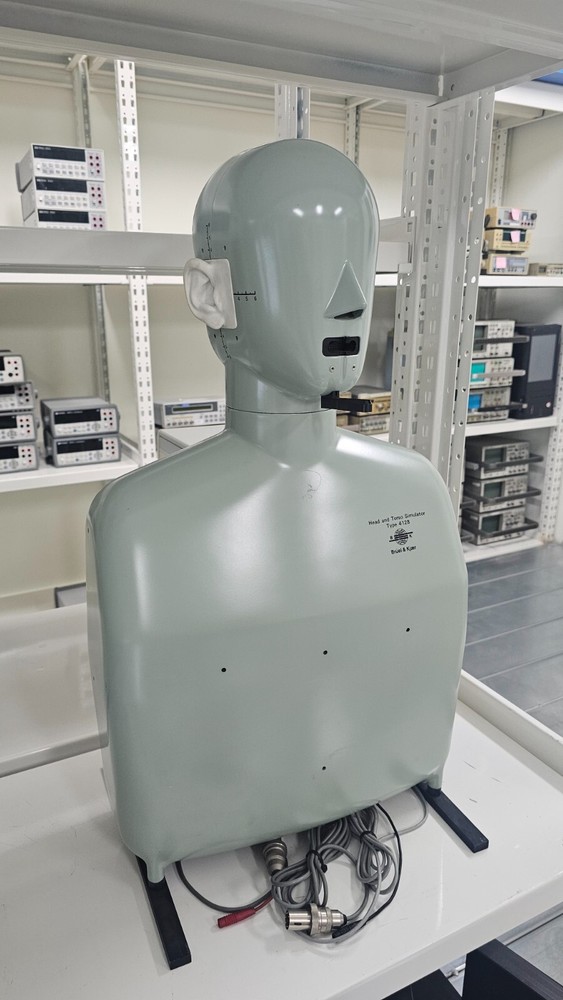 Bruel & Kjaer HATS 4128C - HEAD AND TORSO SIMULATOR