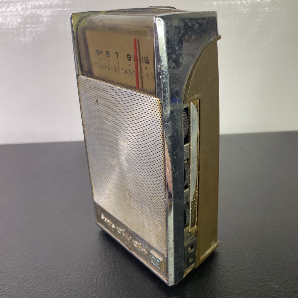 sears solid state transistor radio