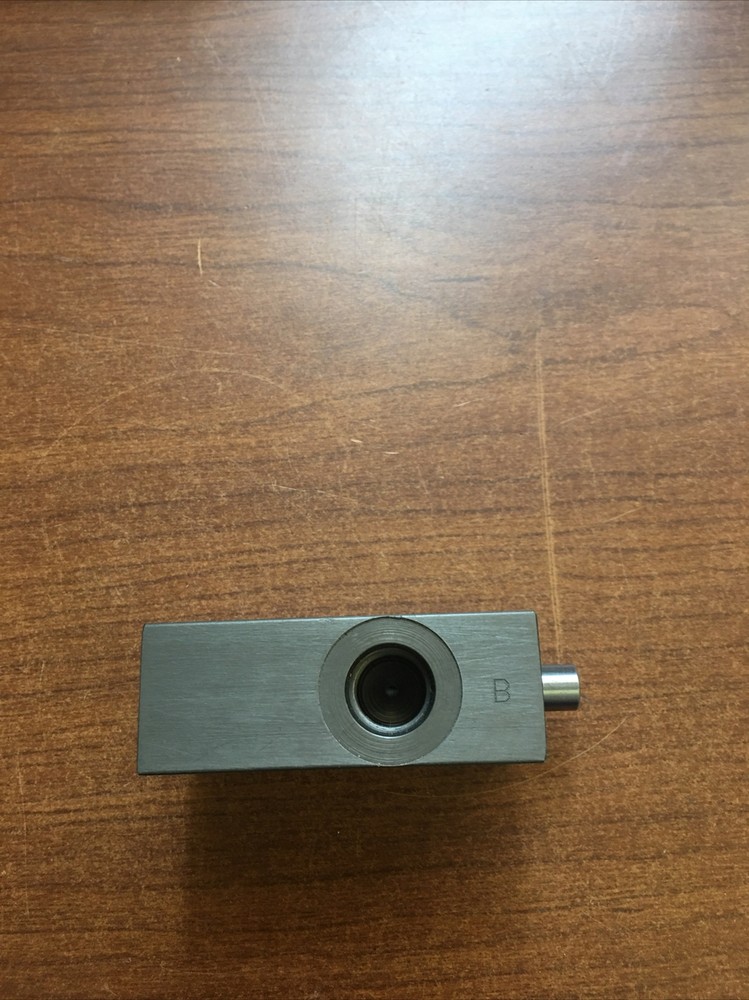 John Deere AN122628 Valve