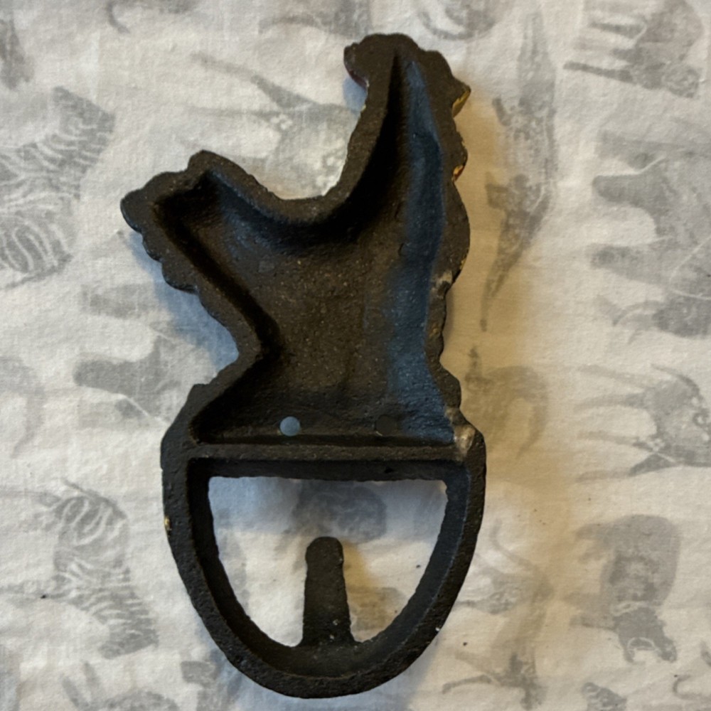 Cast Iron Rooster Wall Hook Decorative Painted Metalware