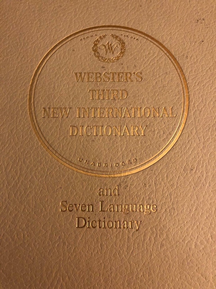 Webster's Third New International Dictionary and Seven Language Dictionary