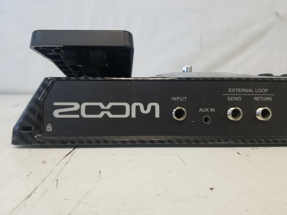 Zoom G6 Multi-Effects Guitar Processor