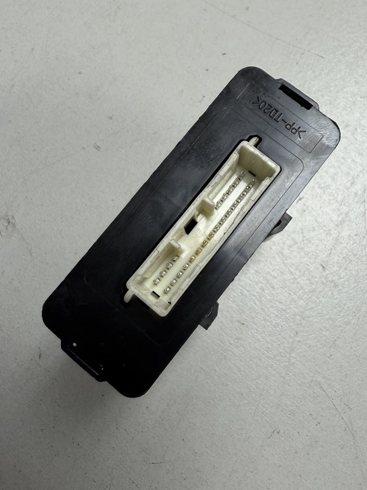 2014-2017 Mazda 6 Headlight Auto Leveling Control AFS Gml85102X
