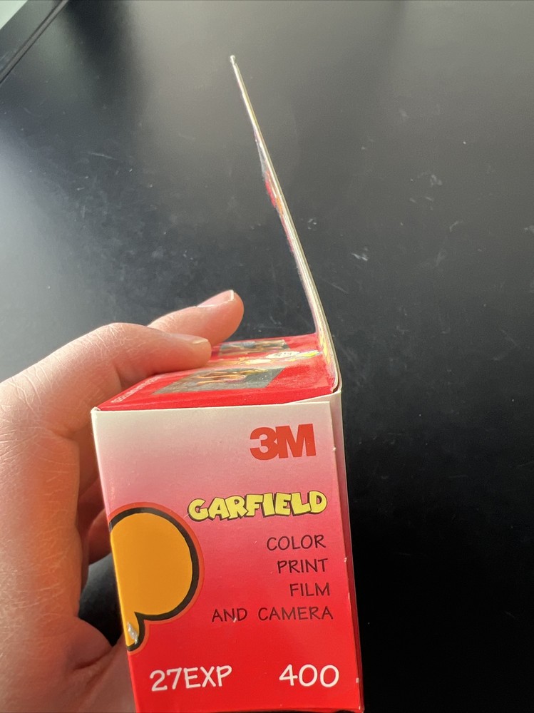 Garfield Disposable Camera 27exp Expired 1998 Red Package Version