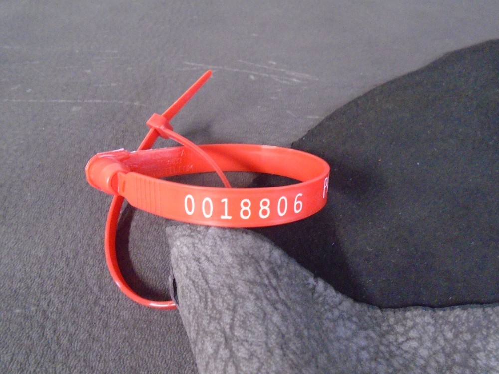 Nubuck Deer Leather #0018806 Row 159