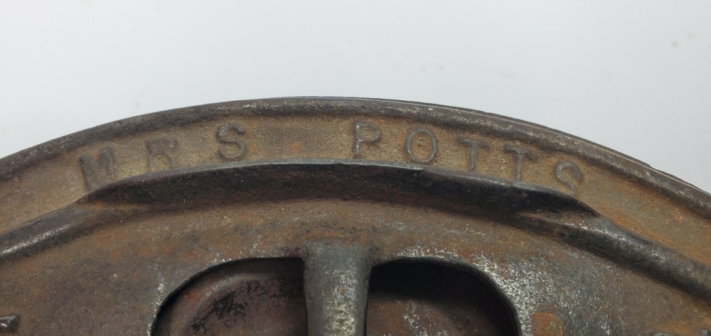 Mrs Potts. Sad Iron #1 One Base