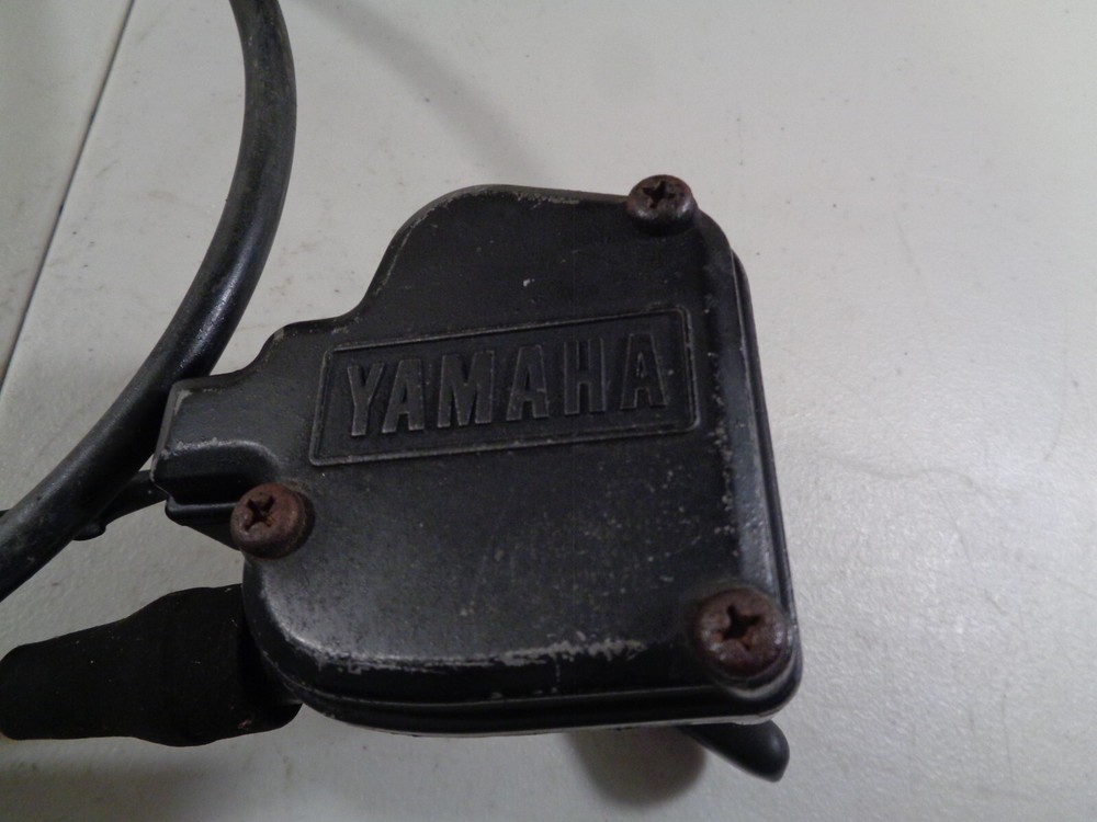 03-06 Yamaha Blaster 200 Thumb Throttle B500