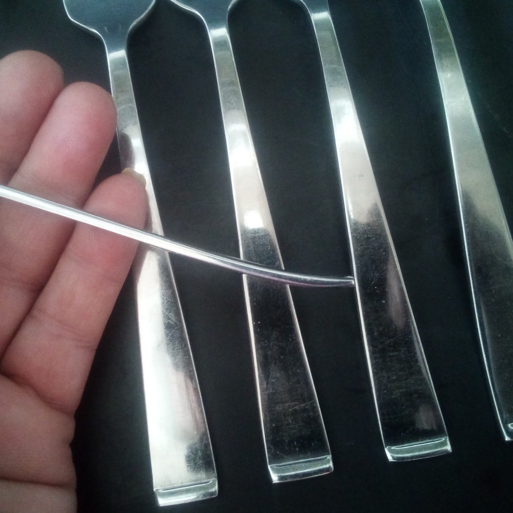 International Silver Sophisticate Stainless Flatware 5 Place Settings, 28 Pieces